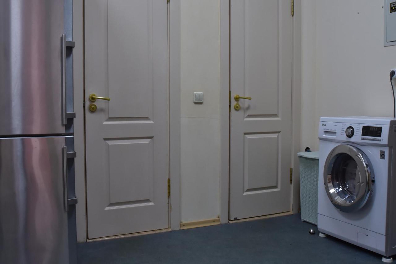 Hostel 777 Darnitsa Киев Екстериор снимка